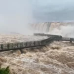 Se difundió un video de un presunto caso de bullying en colegio de Montecarlo