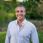 Autorizan a farmacias a vender medicamentos para animales bajo receta veterinaria