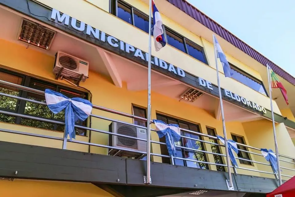 Continúa la polémica por contrataciones en la municipalidad de Eldorado