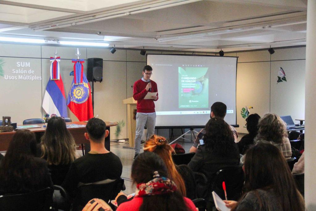 La Dirección de Emprendedurismo dió una capacitación sobre packaging sustentable a comerciantes